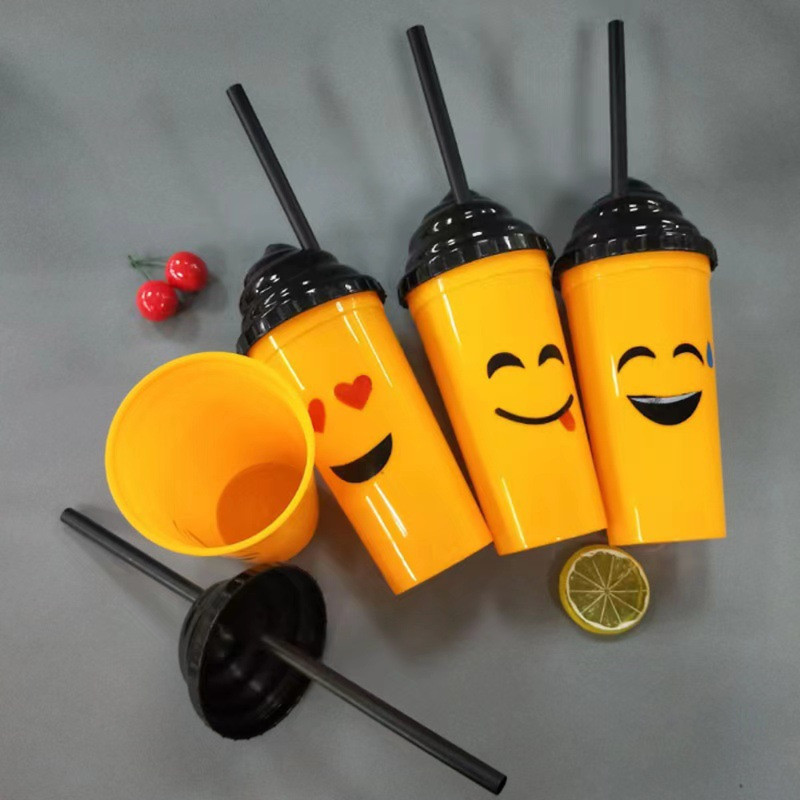 500ml Emoji glass with Straw – Fun & Kid Friendly (1 Piece)